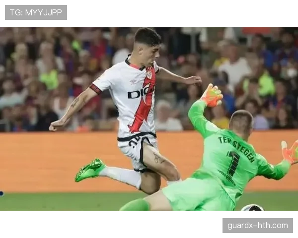 巴列卡诺球迷热情如火，球队新赛季状态回暖表现亮眼