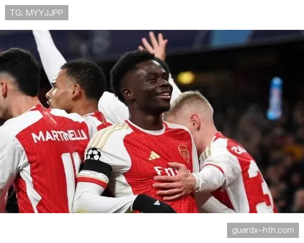 汉堡边路速度闪耀赛场，新战术亮眼表现引热议