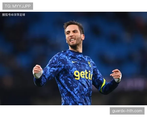 本坦库尔加盟热刺，开启英超新征程引热议